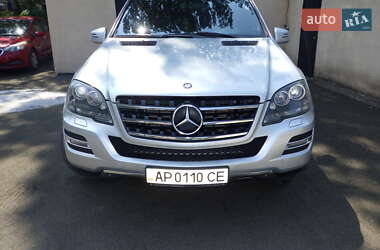 Позашляховик / Кросовер Mercedes-Benz M-Class 2011 в Запоріжжі