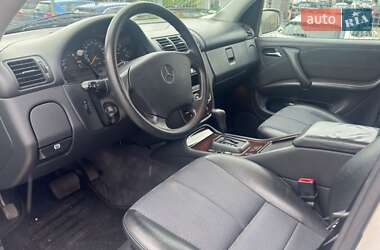 Внедорожник / Кроссовер Mercedes-Benz M-Class 2002 в 