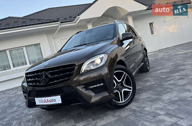 Внедорожник / Кроссовер Mercedes-Benz M-Class 2011 в 
