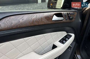 Внедорожник / Кроссовер Mercedes-Benz M-Class 2011 в 
