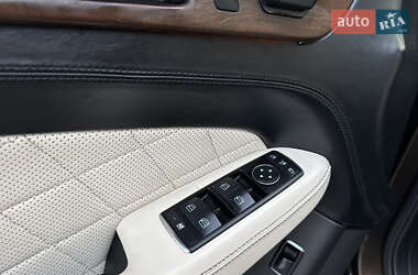 Внедорожник / Кроссовер Mercedes-Benz M-Class 2011 в 