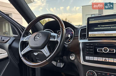 Внедорожник / Кроссовер Mercedes-Benz M-Class 2011 в 