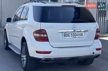 Внедорожник / Кроссовер Mercedes-Benz M-Class 2009 в 