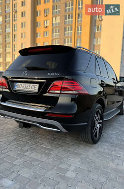 Внедорожник / Кроссовер Mercedes-Benz M-Class 2013 в 
