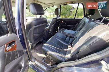 Внедорожник / Кроссовер Mercedes-Benz M-Class 2001 в 