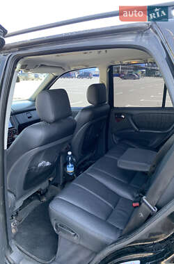 Внедорожник / Кроссовер Mercedes-Benz M-Class 2000 в 