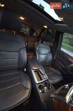 Внедорожник / Кроссовер Mercedes-Benz M-Class 2012 в 
