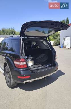 Внедорожник / Кроссовер Mercedes-Benz M-Class 2008 в 