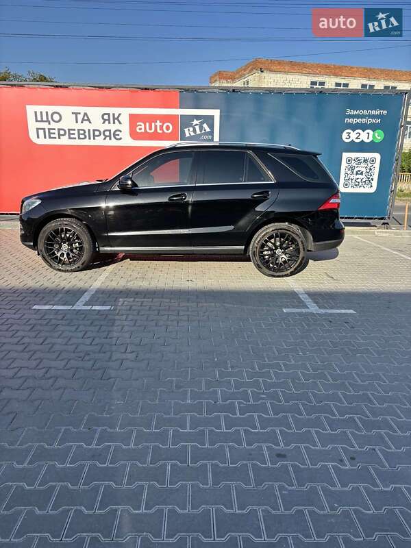 Внедорожник / Кроссовер Mercedes-Benz M-Class 2014 в Виннице