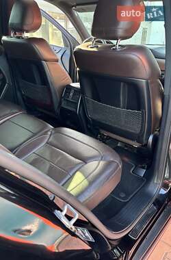 Внедорожник / Кроссовер Mercedes-Benz M-Class 2014 в 