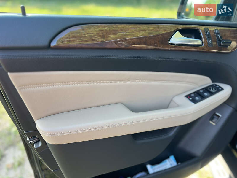 Внедорожник / Кроссовер Mercedes-Benz M-Class 2012 в Костополе фото 23 Внедорожник / Кроссовер Mercedes-Benz M-Class 2012 в Костополе