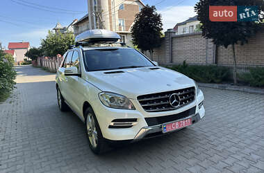 Внедорожник / Кроссовер Mercedes-Benz M-Class 2013 в 