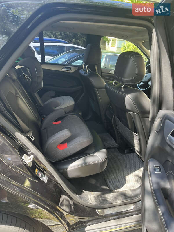 Внедорожник / Кроссовер Mercedes-Benz M-Class 2013 в Звягеле фото 10 Внедорожник / Кроссовер Mercedes-Benz M-Class 2013 в Звягеле