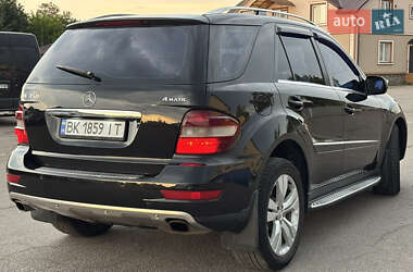 Внедорожник / Кроссовер Mercedes-Benz M-Class 2008 в 