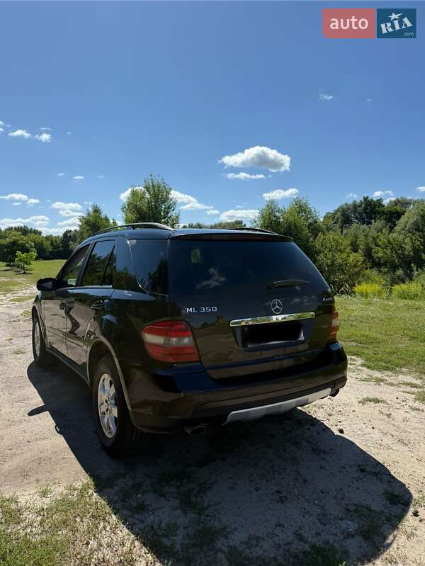 Внедорожник / Кроссовер Mercedes-Benz M-Class 2006 в Шостке