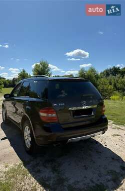 Внедорожник / Кроссовер Mercedes-Benz M-Class 2006 в 