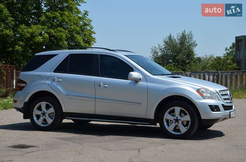 Внедорожник / Кроссовер Mercedes-Benz M-Class 2008 в Павлограде