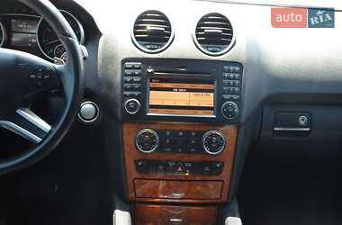 Внедорожник / Кроссовер Mercedes-Benz M-Class 2008 в 