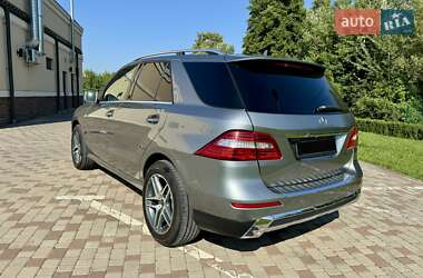 Внедорожник / Кроссовер Mercedes-Benz M-Class 2012 в 