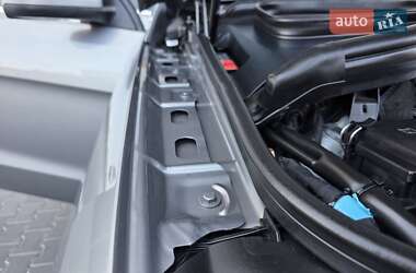 Внедорожник / Кроссовер Mercedes-Benz M-Class 2012 в 