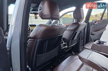 Внедорожник / Кроссовер Mercedes-Benz M-Class 2012 в 