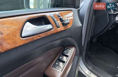 Внедорожник / Кроссовер Mercedes-Benz M-Class 2012 в 