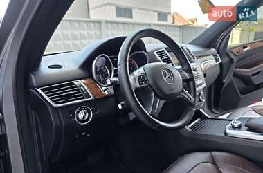 Внедорожник / Кроссовер Mercedes-Benz M-Class 2012 в 