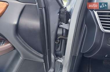 Внедорожник / Кроссовер Mercedes-Benz M-Class 2012 в 