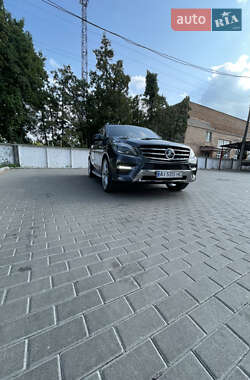 Внедорожник / Кроссовер Mercedes-Benz M-Class 2013 в 