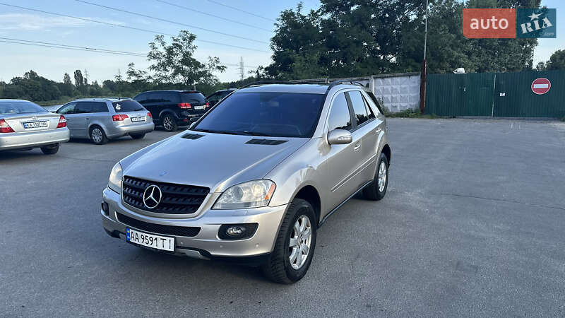 Внедорожник / Кроссовер Mercedes-Benz M-Class 2006 в Киеве
