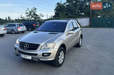 Внедорожник / Кроссовер Mercedes-Benz M-Class 2006 в 