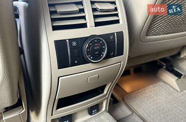 Внедорожник / Кроссовер Mercedes-Benz M-Class 2006 в 