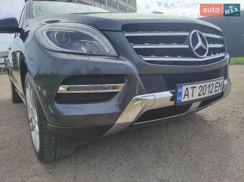 Позашляховик / Кросовер Mercedes-Benz M-Class 2013 в Калуші