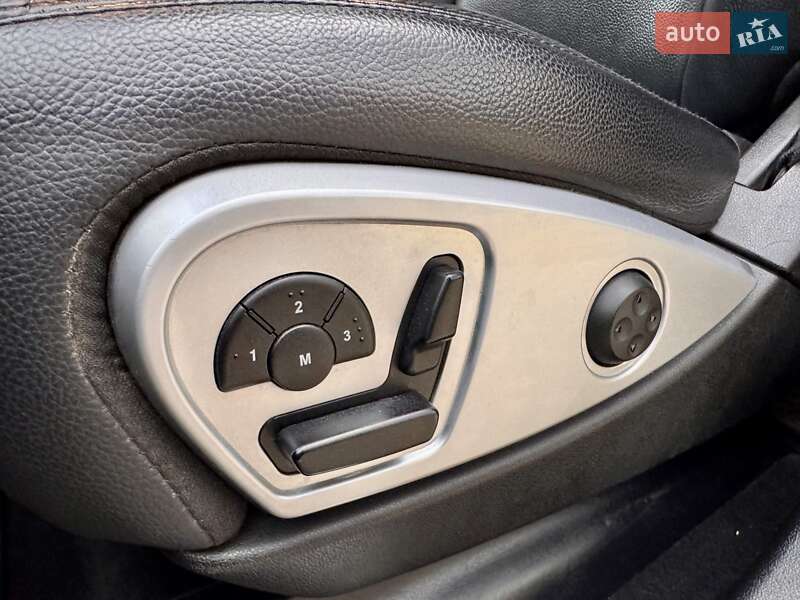Позашляховик / Кросовер Mercedes-Benz M-Class 2010 в Одесі