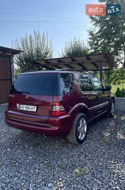 Внедорожник / Кроссовер Mercedes-Benz M-Class 2000 в 