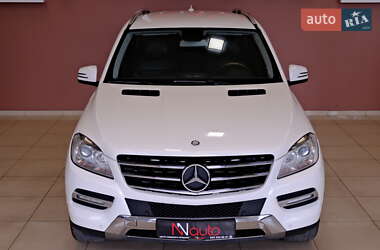 Внедорожник / Кроссовер Mercedes-Benz M-Class 2012 в 