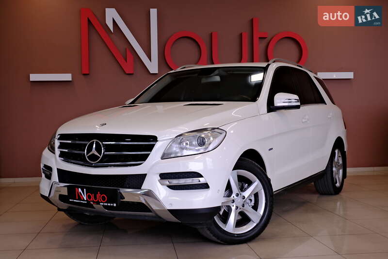 Внедорожник / Кроссовер Mercedes-Benz M-Class 2012 в Одессе
