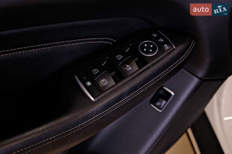 Внедорожник / Кроссовер Mercedes-Benz M-Class 2012 в Одессе