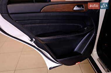 Внедорожник / Кроссовер Mercedes-Benz M-Class 2012 в 