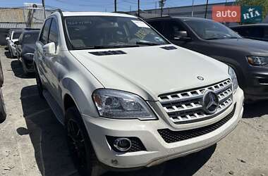 Внедорожник / Кроссовер Mercedes-Benz M-Class 2011 в Дрогобыче