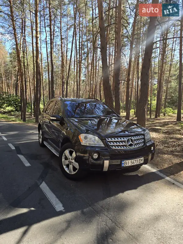 Mercedes-Benz M-Class