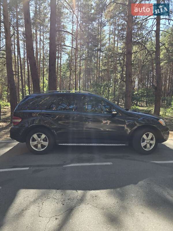Внедорожник / Кроссовер Mercedes-Benz M-Class 2007 в Полтаве