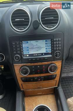 Внедорожник / Кроссовер Mercedes-Benz M-Class 2008 в 