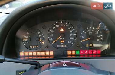 Внедорожник / Кроссовер Mercedes-Benz M-Class 2003 в 