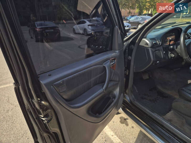 Внедорожник / Кроссовер Mercedes-Benz M-Class 2003 в Кривом Роге