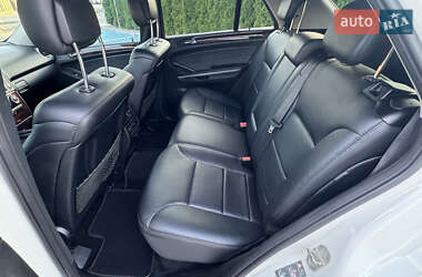 Внедорожник / Кроссовер Mercedes-Benz M-Class 2009 в 