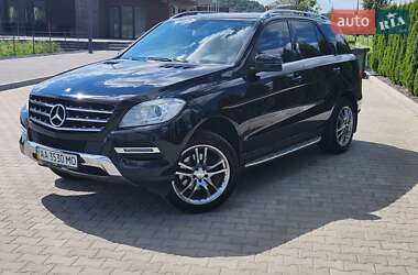 Внедорожник / Кроссовер Mercedes-Benz M-Class 2013 в 