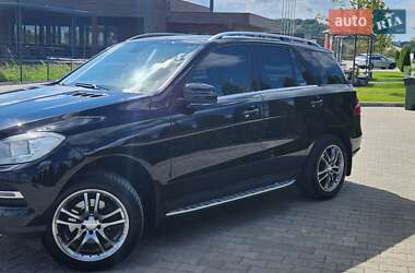 Внедорожник / Кроссовер Mercedes-Benz M-Class 2013 в 
