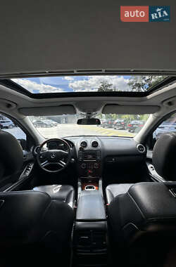 Внедорожник / Кроссовер Mercedes-Benz M-Class 2010 в 