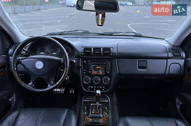 Внедорожник / Кроссовер Mercedes-Benz M-Class 2001 в 